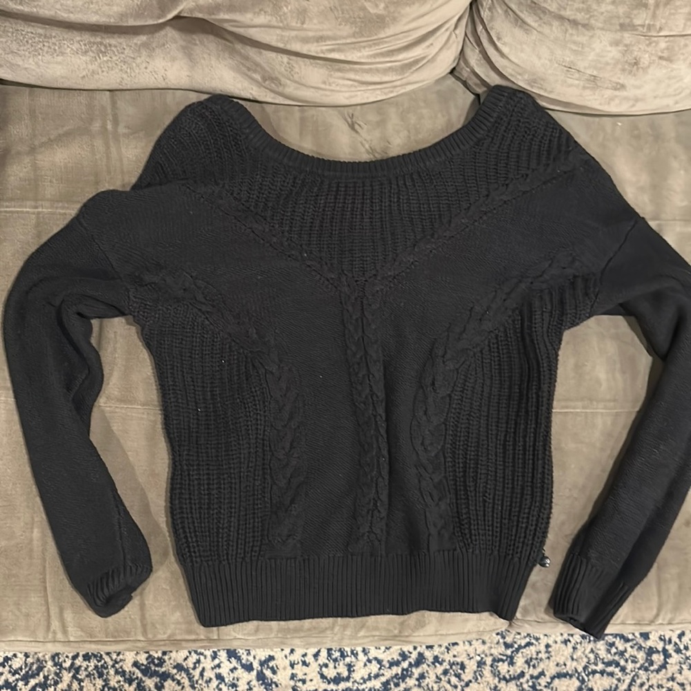 trendy Roxy sweater, perfect for fall!